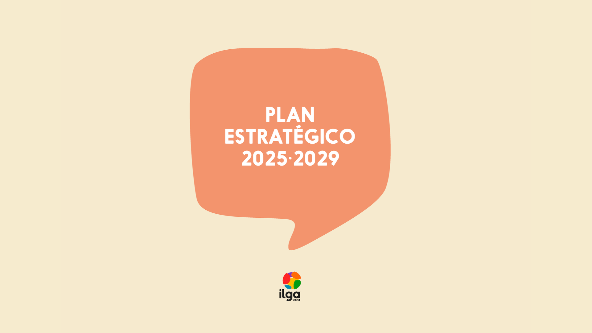 Una persona ondea en el cielo una bandera del Orgullo inclusivo. El texto dice: «Plan estratégico 2025-2029». El logotipo de ILGA Mundo aparece en la parte inferior derecha de la imagen